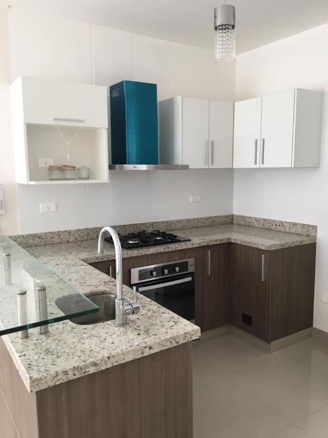Departamento Tempu - Piuraアパートメント エクステリア 写真