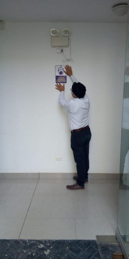Departamento Tempu - Piuraアパートメント エクステリア 写真